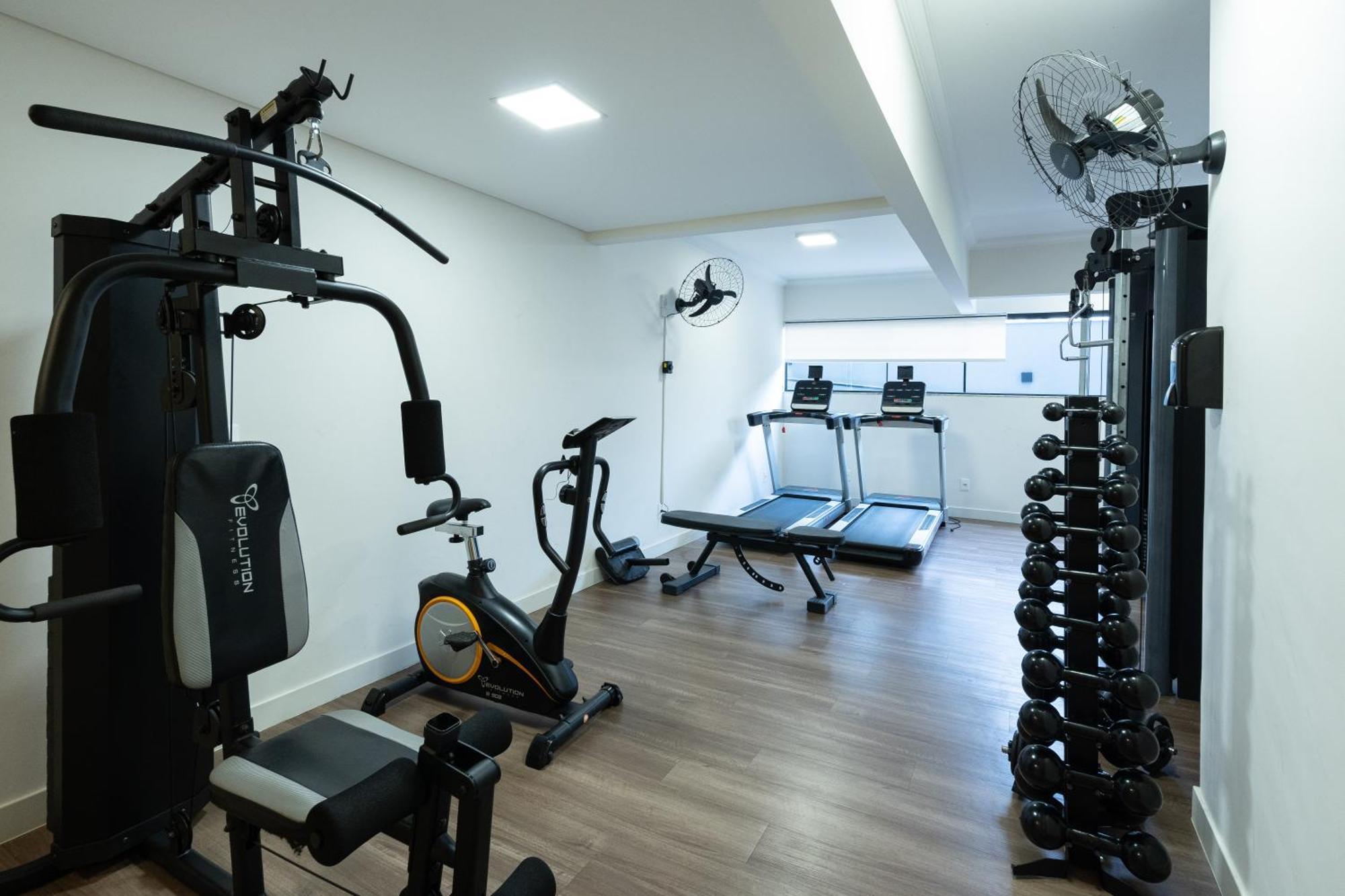 Localizacao Central! A 450 Metros Da Germanica Loft Com Piscina, Ar-condicionado, Wi-fi, Cozinha Completa, Garagem Privativa, Espaco Zen, Academia, Sauna, E Mercadinho 24h Blumenau