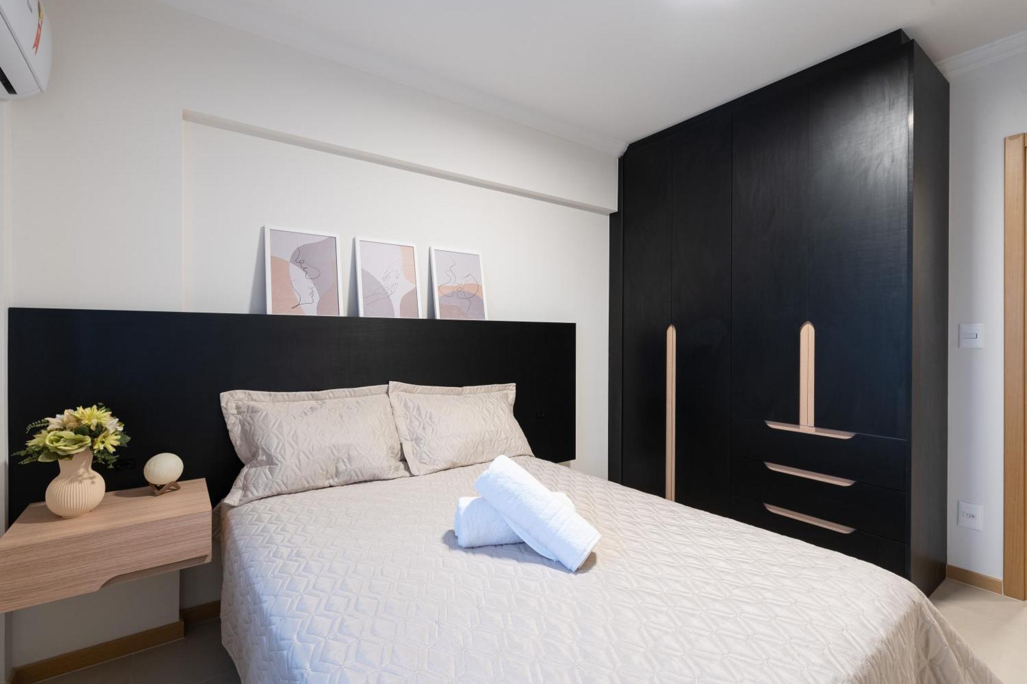 Localizacao Central! A 450 Metros Da Germanica Loft Com Piscina, Ar-condicionado, Wi-fi, Cozinha Completa, Garagem Privativa, Espaco Zen, Academia, Sauna, E Mercadinho 24h * Blumenau