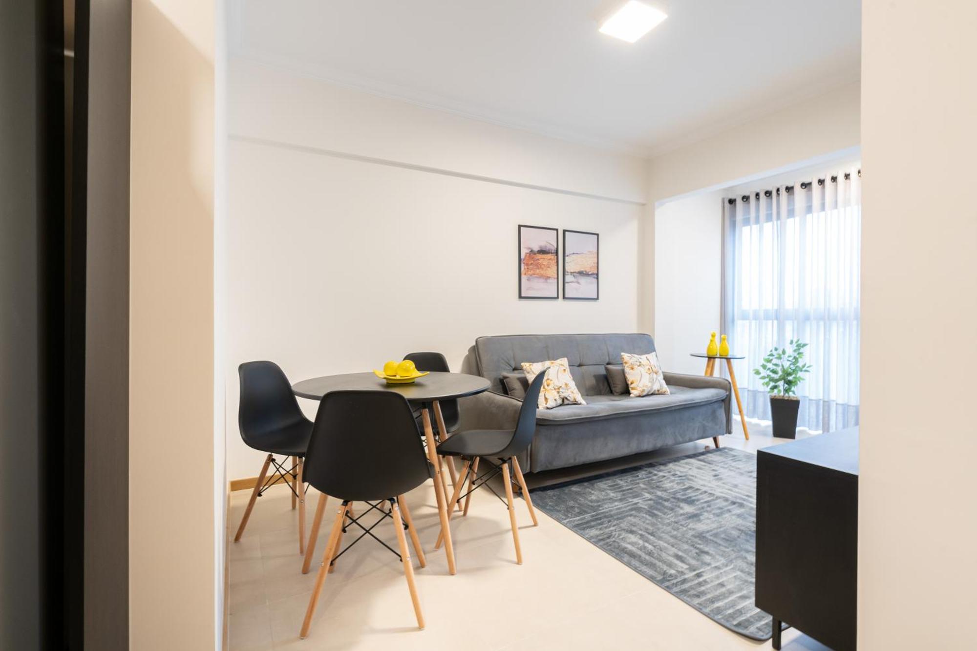 Apartment Localizacao Central! A 450 Metros Da Germanica Loft Com Piscina, Ar-condicionado, Wi-fi, Cozinha Completa, Garagem Privativa, Espaco Zen, Academia, Sauna, E Mercadinho 24h